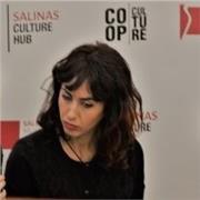 Docente abilitata e insegnante di italiano per stranieri